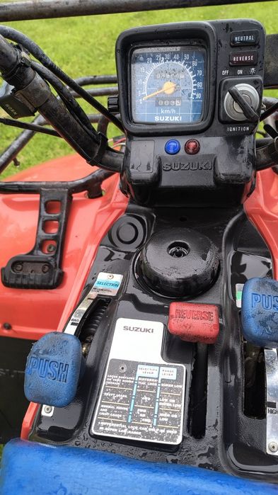 Quad Suzuki runner 4x4
