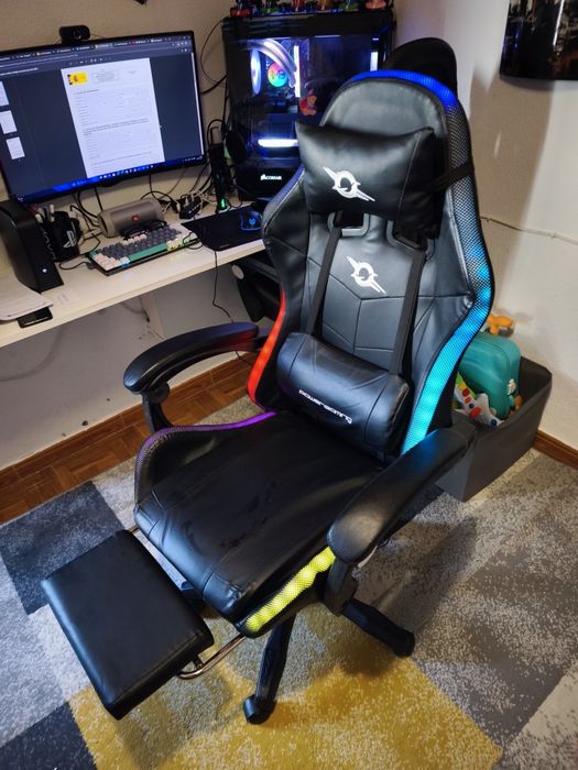 Cadeira gamer RGB e Massagem