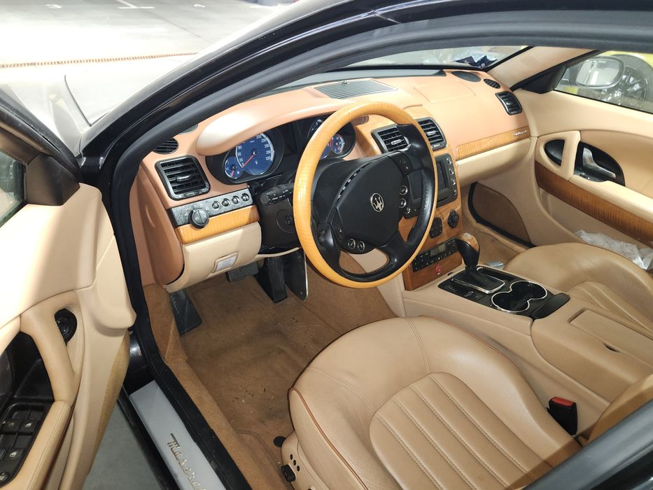 Maserati Quattroporte silnik V8