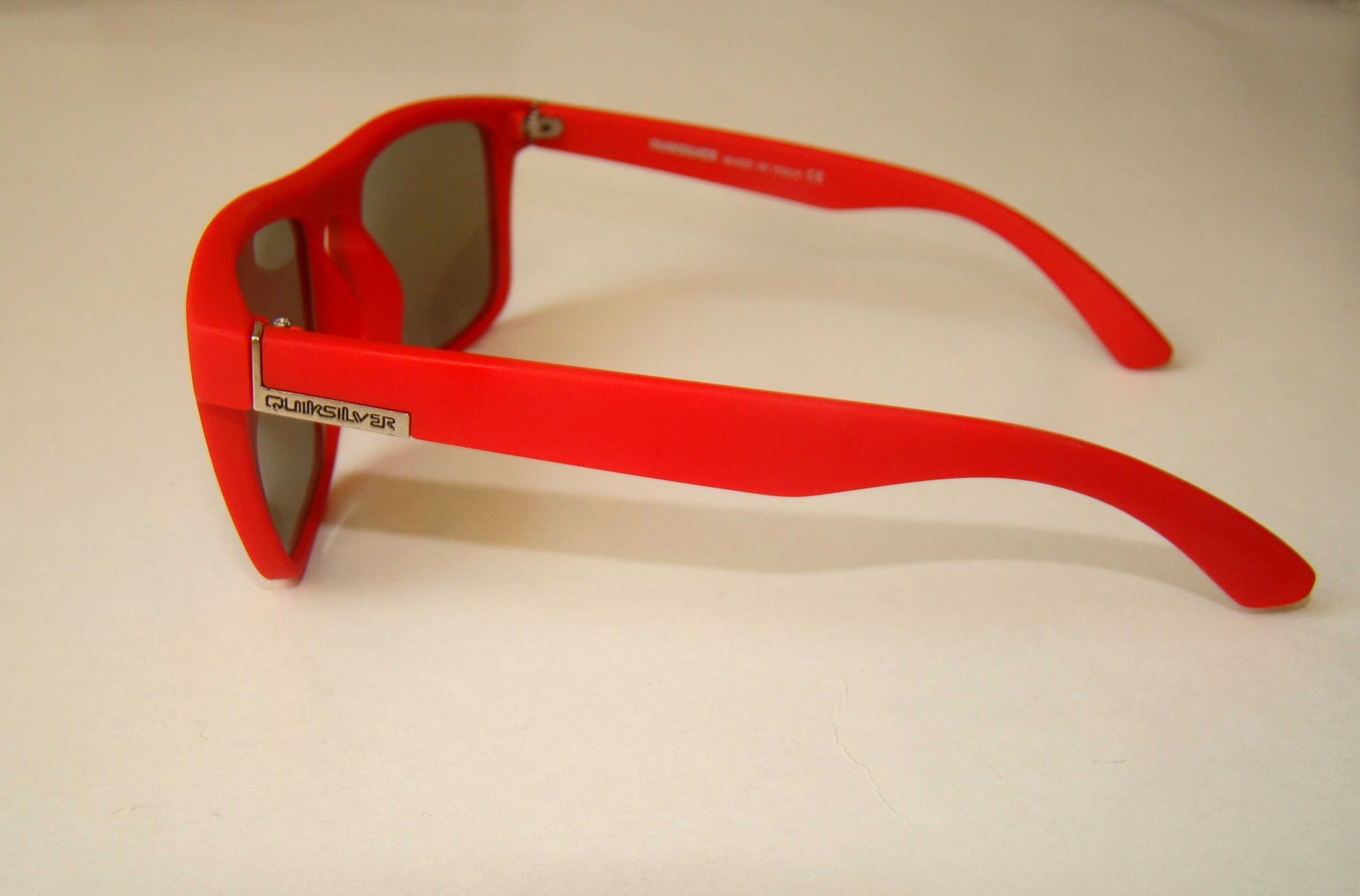 Okulary przeciwsłoneczne QUICKSILVER UV 400 czerwone