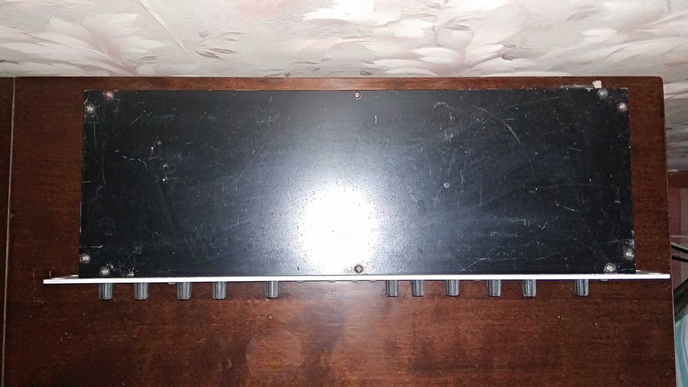 Phonic PCR 2213 активный кроссовер