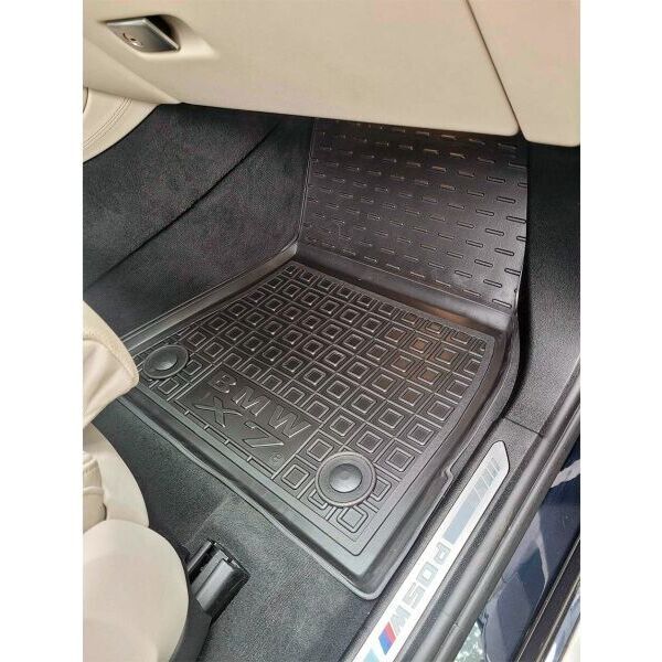 Автомобильные коврики в салон и багажник BMW X7 (G07) 2018