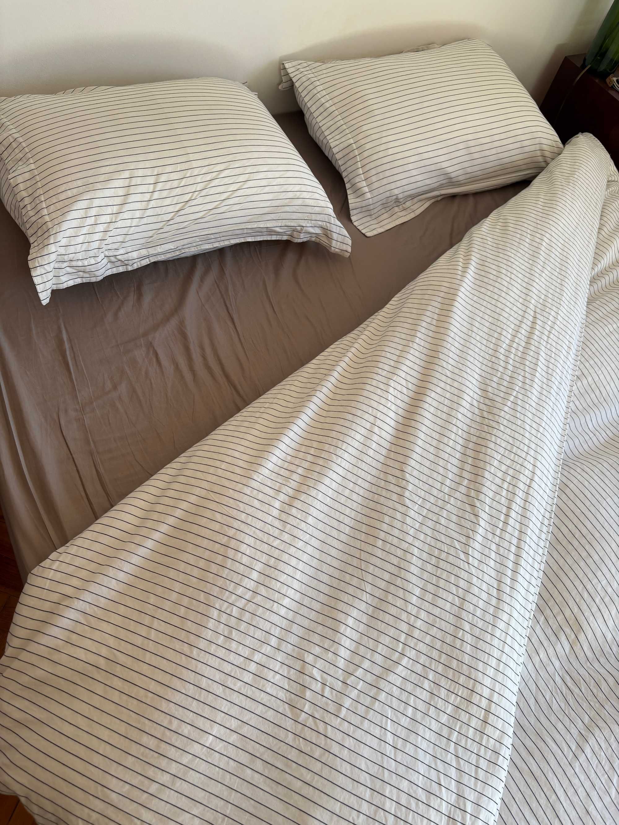Cama 160 com todos os acessórios