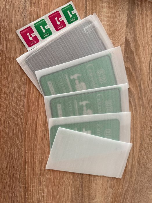 Скло на iphone 13 pro