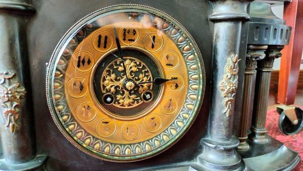 Relógio de Lareira, marmore e bronze