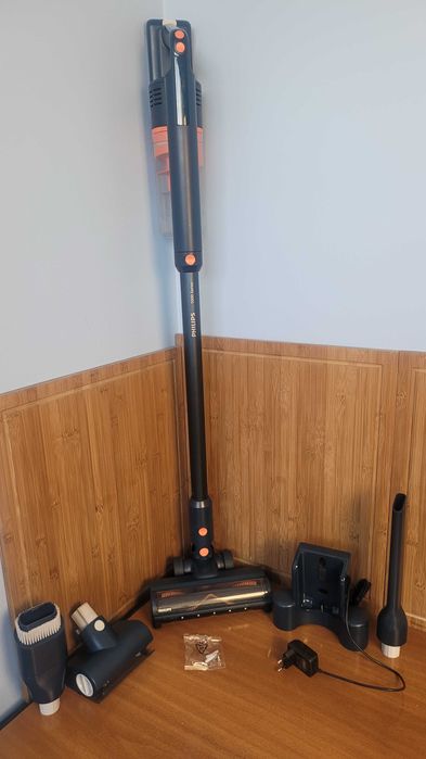 Philips XC5142/01 - Seria 5000 Aqua - Odkurzacz Akumulatorowy