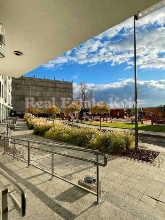 Продаж 2к квартири, ЖК "Русанівська Гавань", вул. Маланюка Євгенія 101