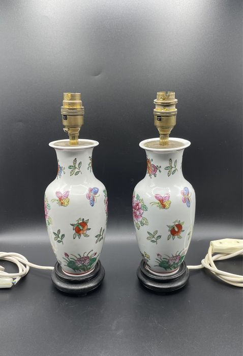 Par de candeeiros antigos em porcelana seculo XIX oriental