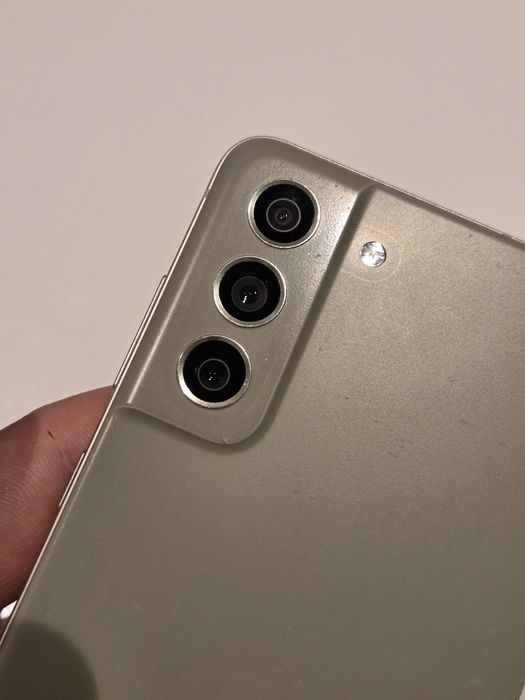 Samsung Galaxy S21 FE / S21FE 6/128 128GB 6 GB SMARTFON