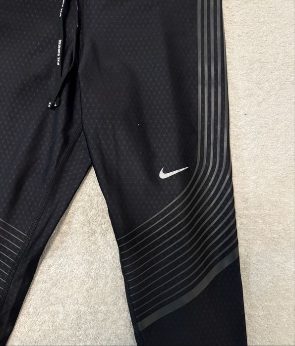 Czarne legginsy Nike