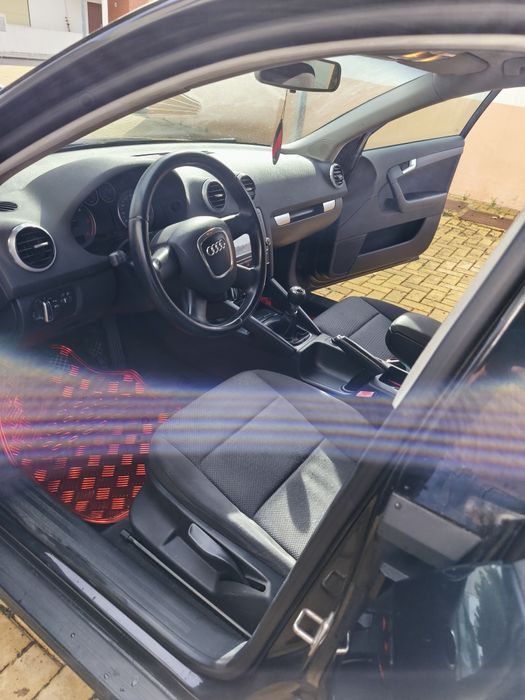 Audi A3 1.6 TDI 105cv