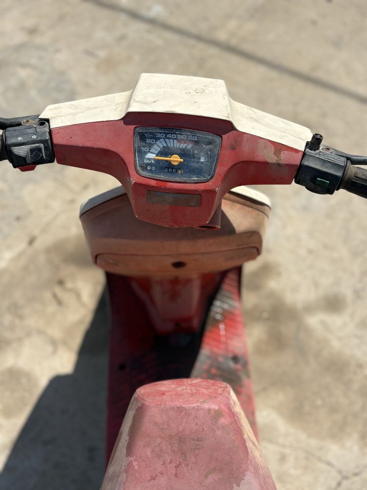 Scooter peugeot rapido 50