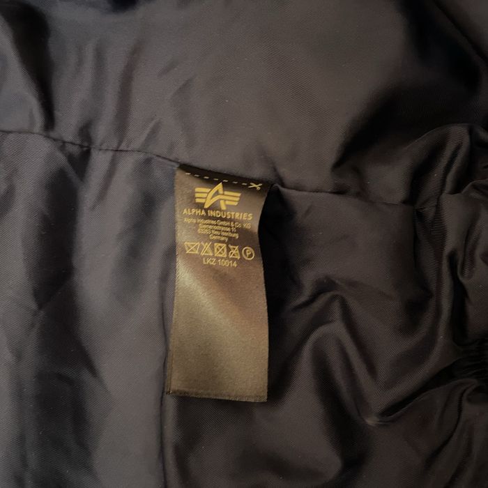 Alpha Industries bomber