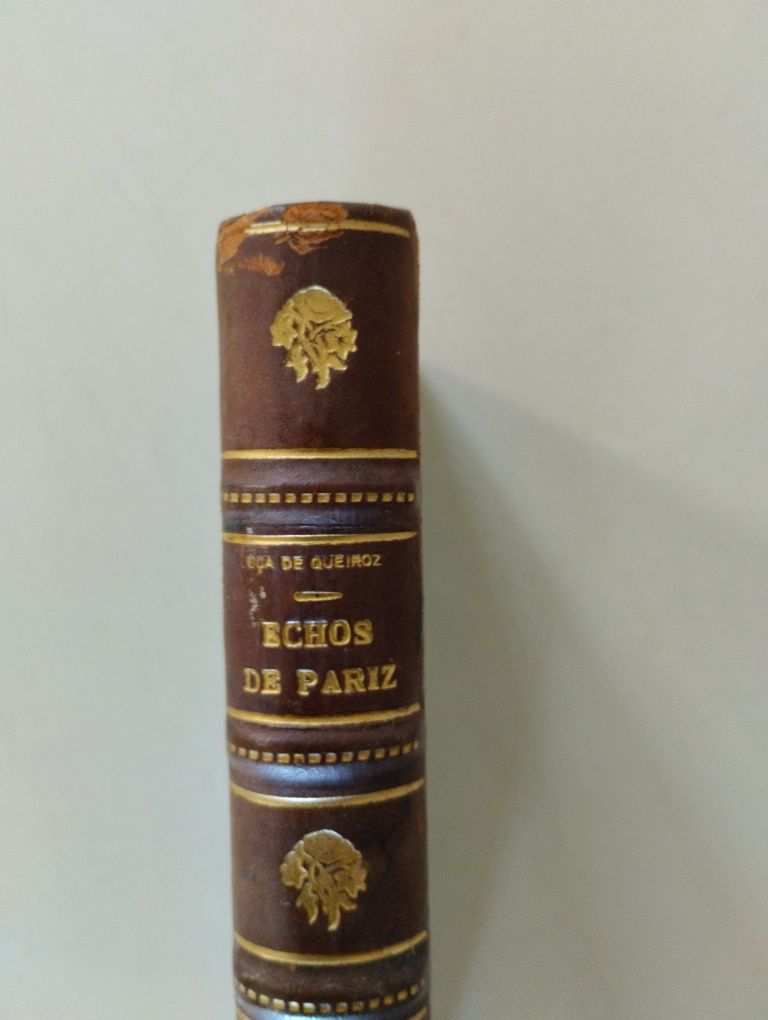 Eça de Queiroz   - Echos de Pariz