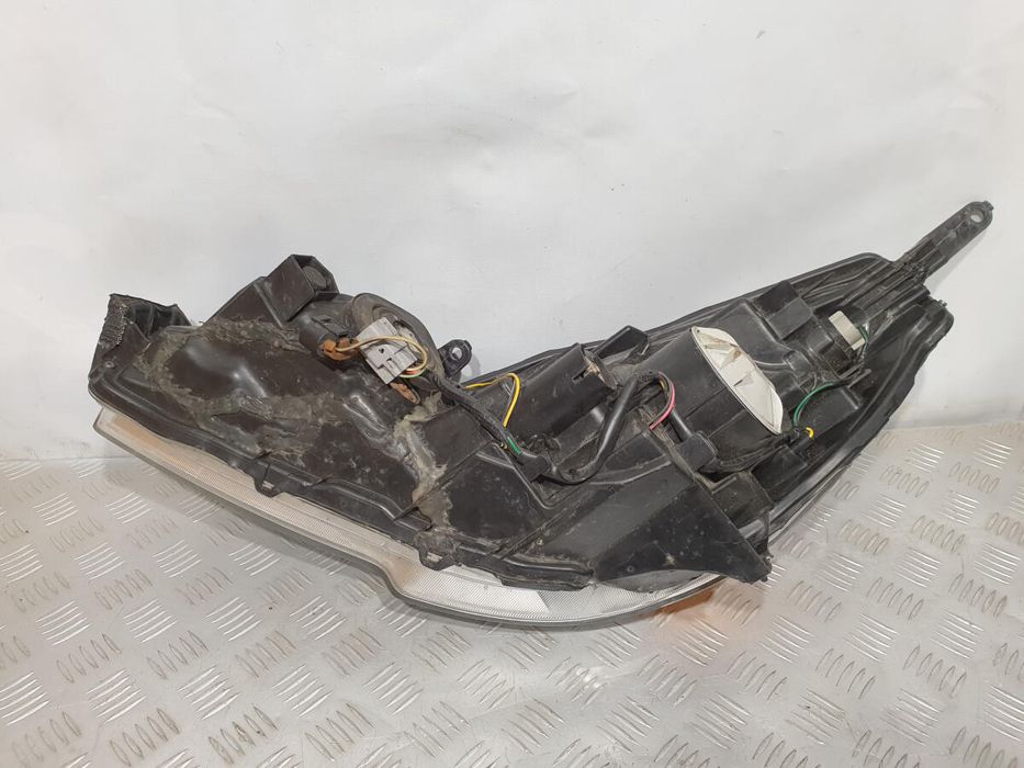 Фара основная правая (дефект) Subaru Legacy BM 2009-2015  разборка
