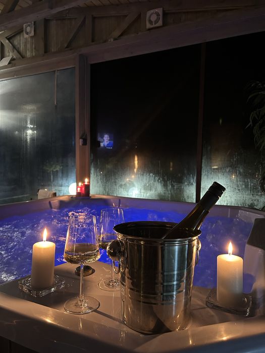 Apartament z jacuzzi