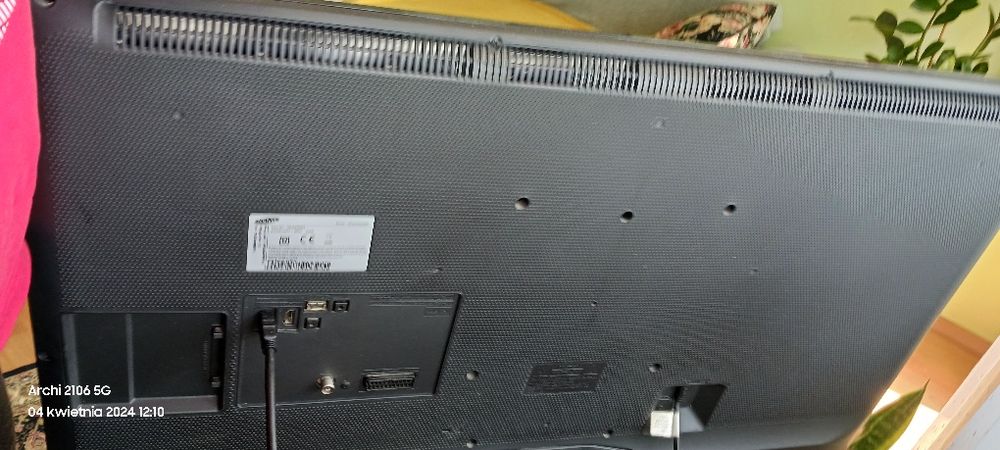 Sprzedam  TV SAMSUNG UE40D5003