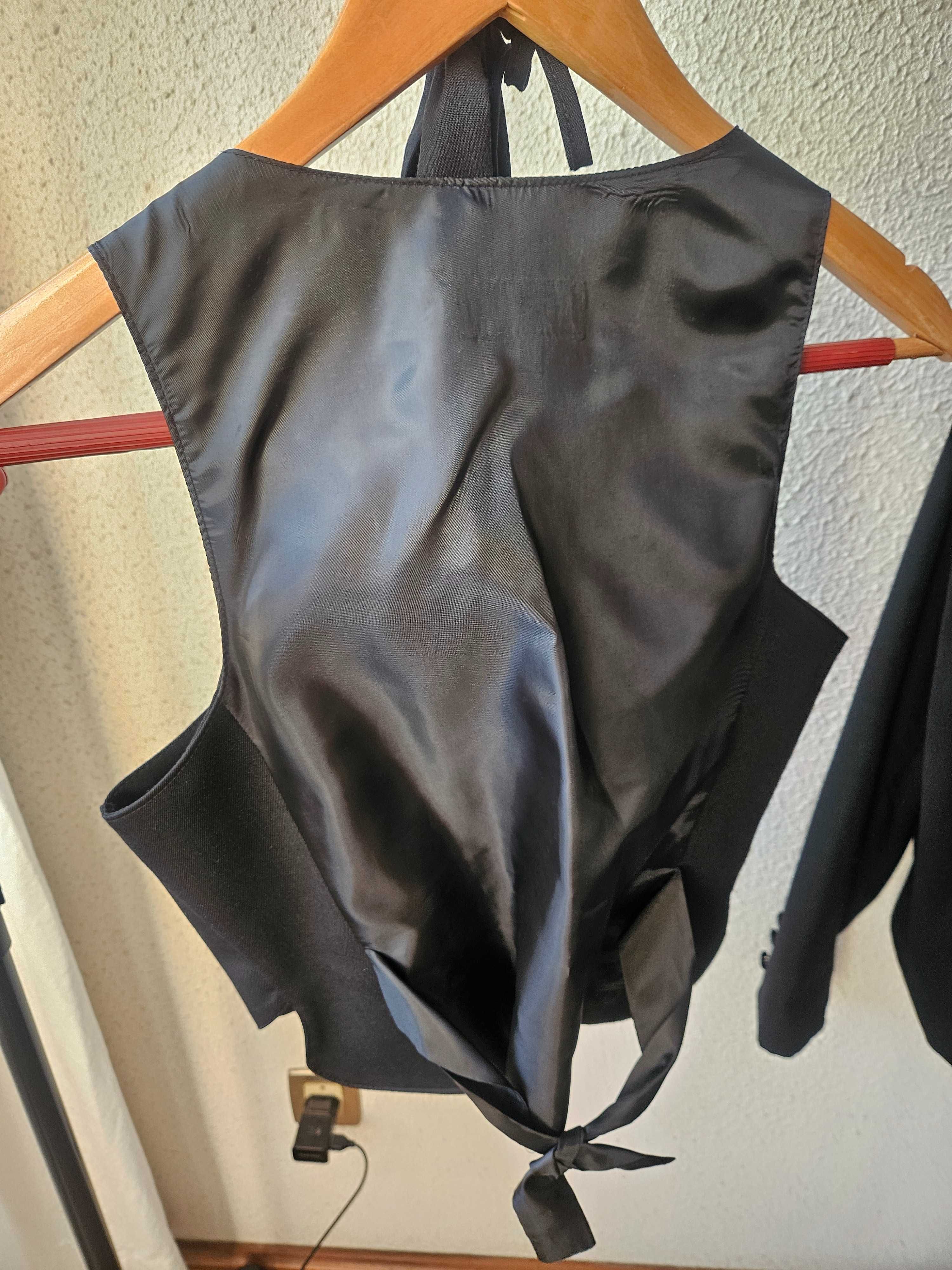 Traje feminino Univerdade de Aveiro