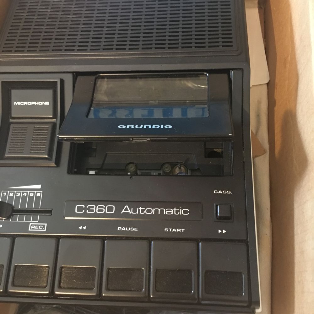 Grundik nagrywarka audio