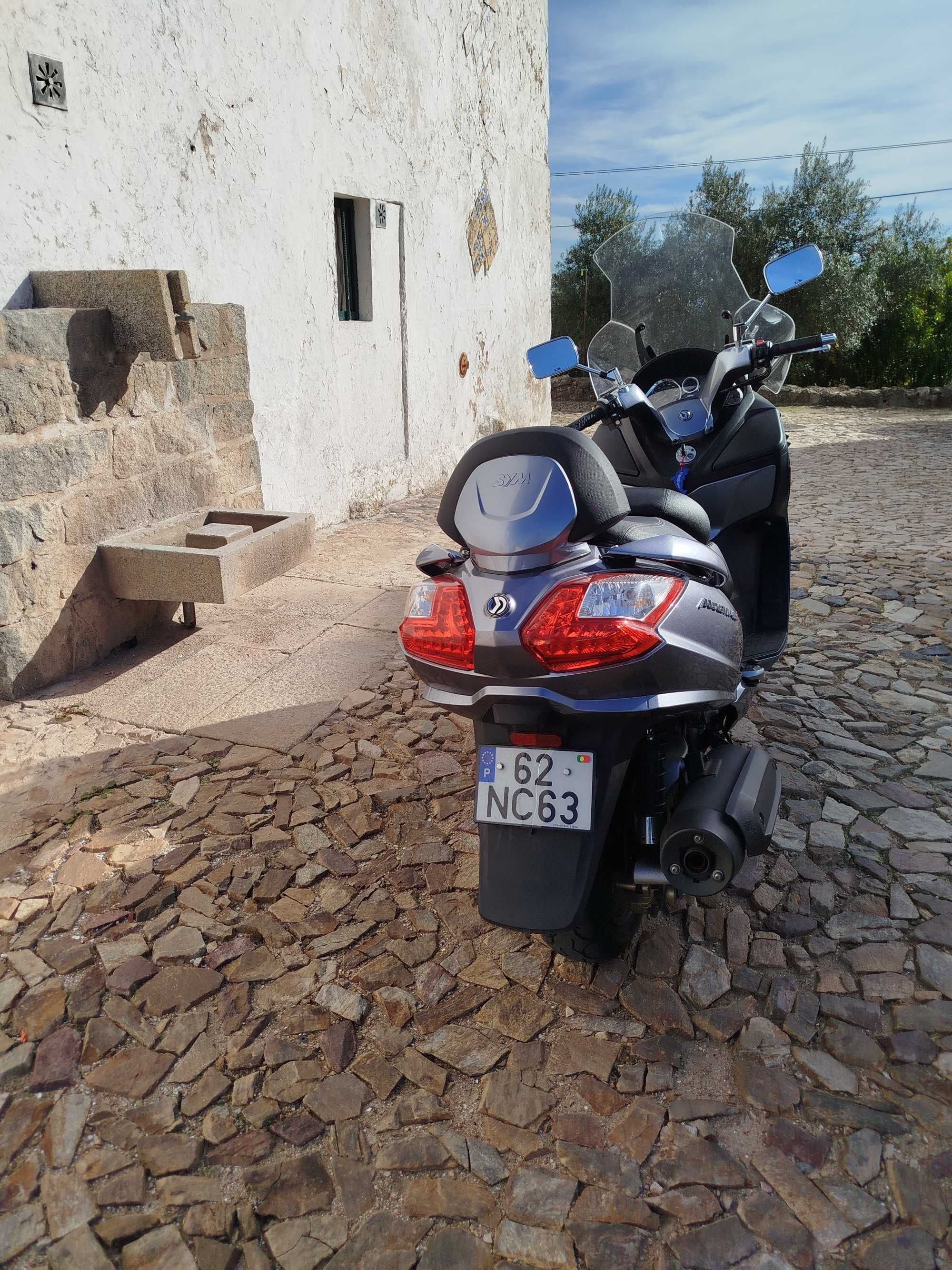 Vendo Maxsym 400i