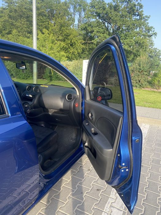 Нісан мікра 2013 року