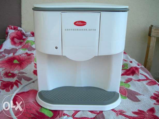 Máquina de Café Altic Coffee Maker A110 Nova