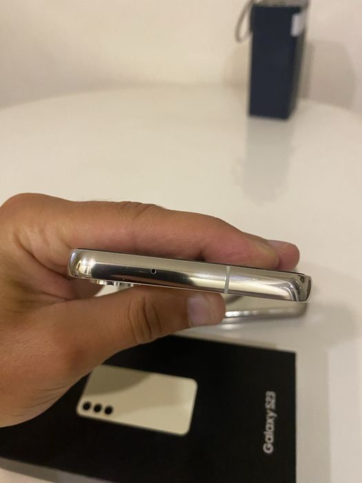Samsung S23 8/256 Офіційний Ідеальний