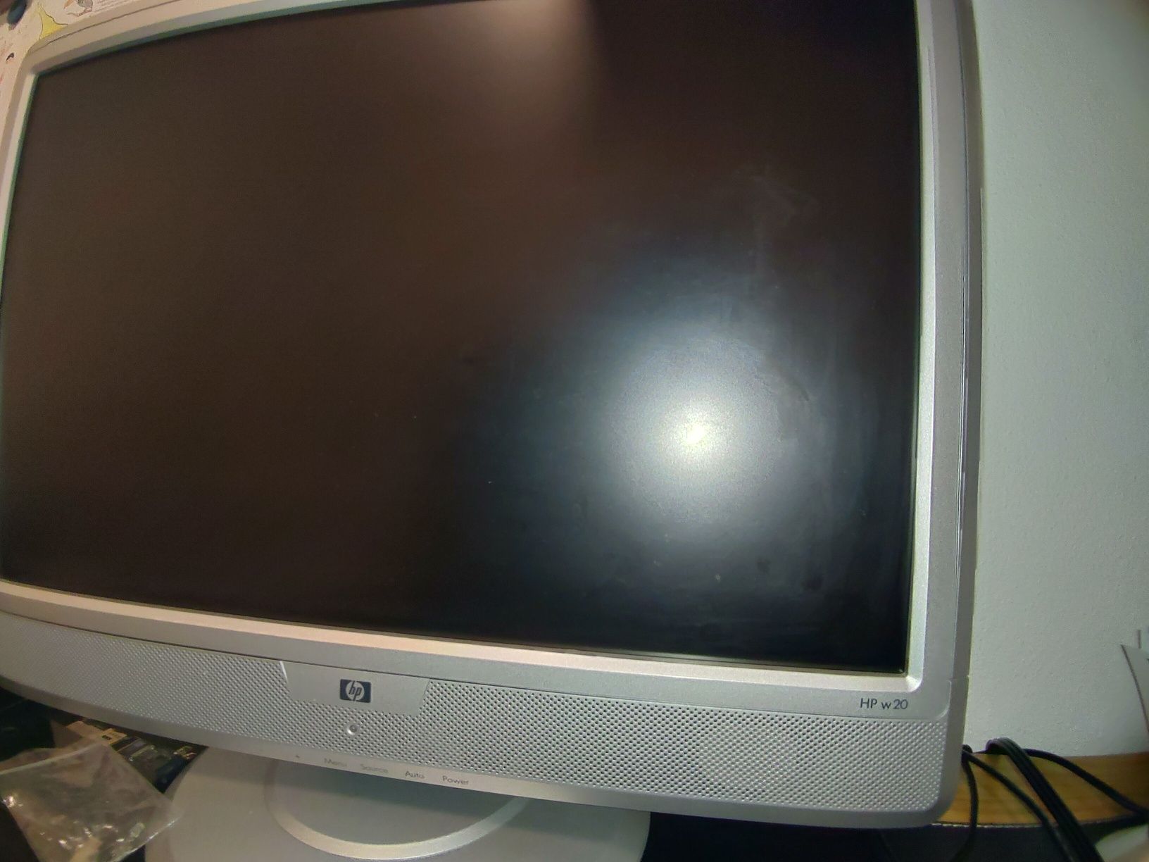 Vendo Monitor HP w20