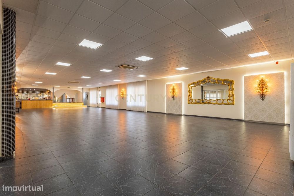 Venda de Propriedade (restaurante, alojamento local e Habitação própri