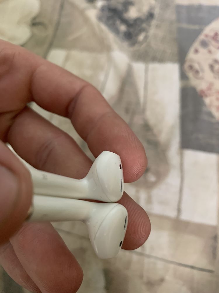 Apple Airpods 2 поколение