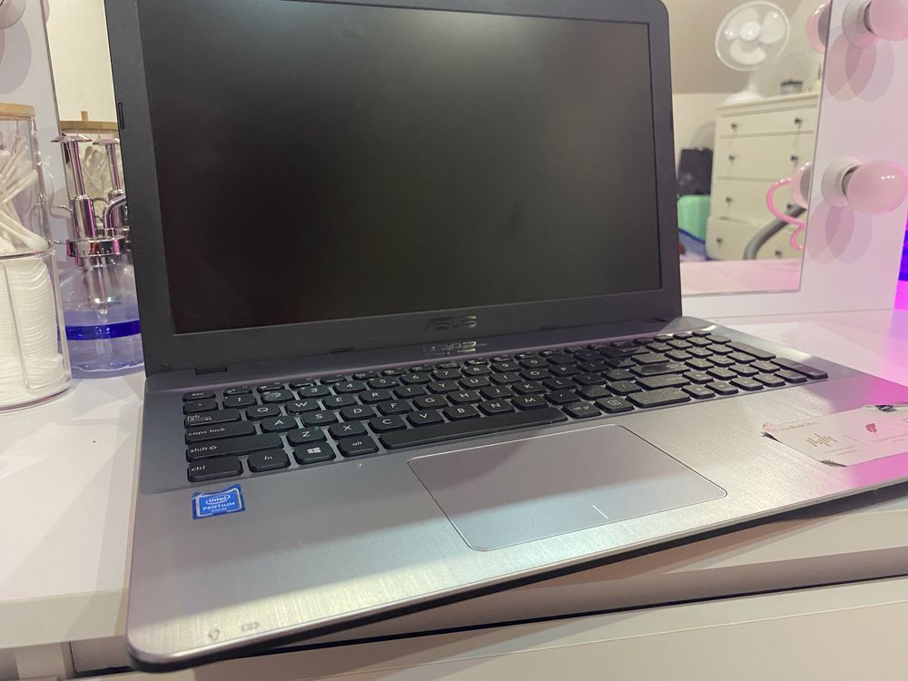 Laptop asus sonicmaster 10 pro