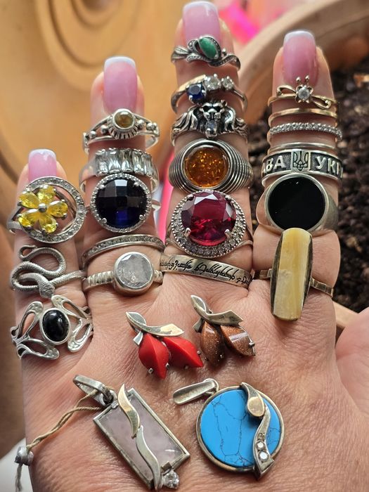 Продам серебро 925 пр.