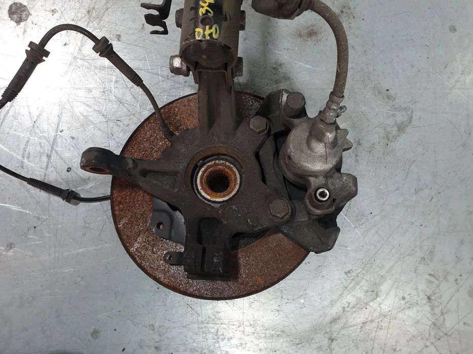 Manga de eixo frente esquerda RENAULT Clio IV (BH_)