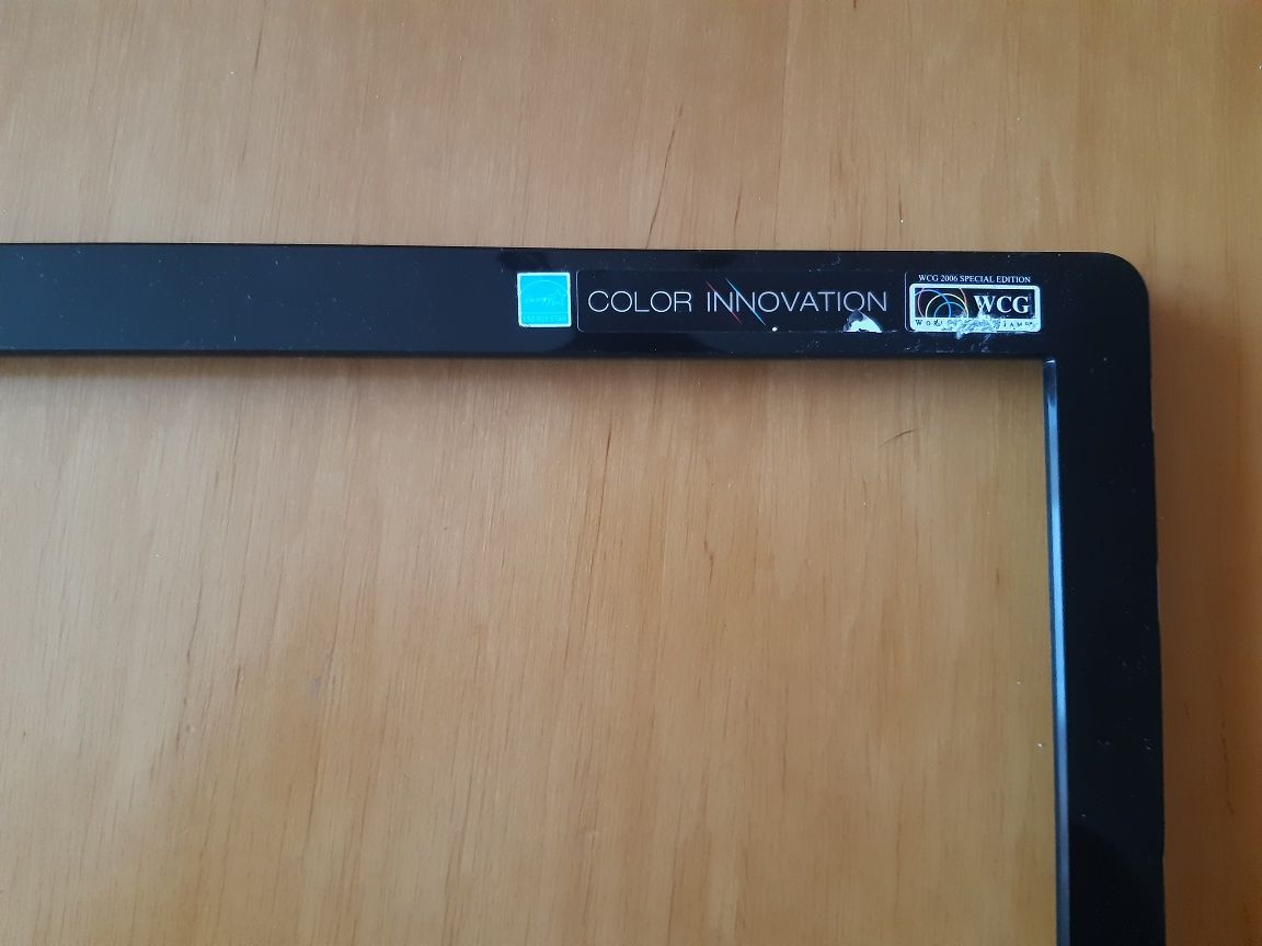 Ramka monitora Samsung 931c