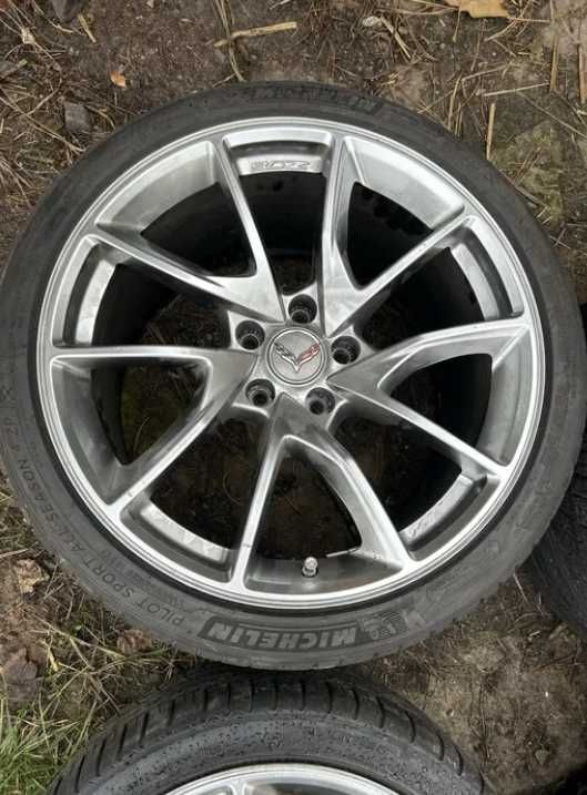 Corvette C7 Z06 komplet kół felgi koła 285/30/19 michelin 335/25/20