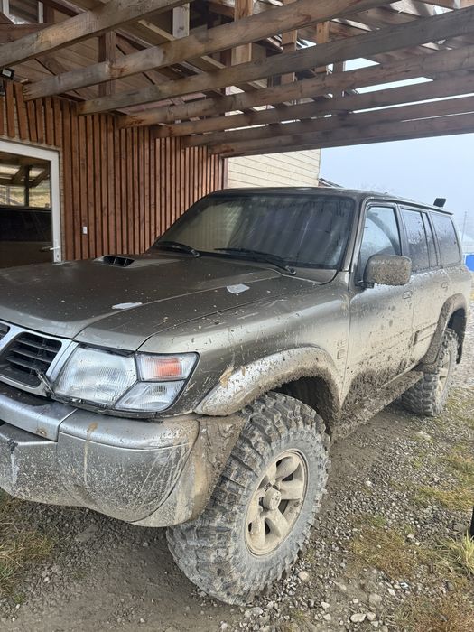 Нісан Патрол Y61