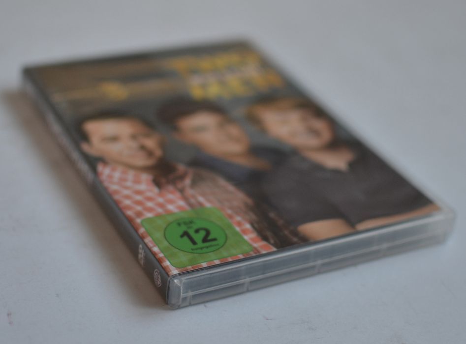 Two and a Half Men Season 8 ( Dwóch i Pół Sezon 8 kompletny )