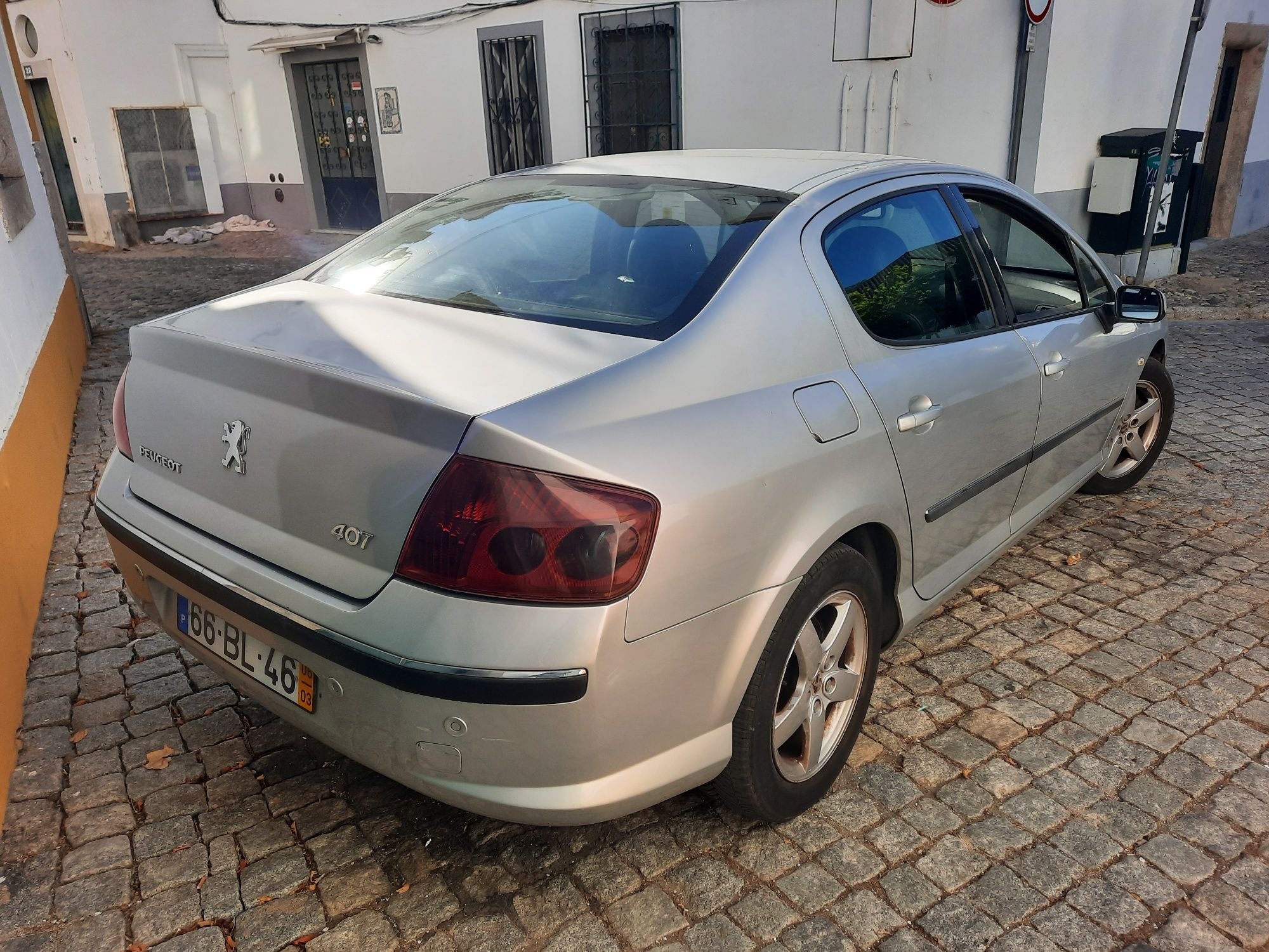 Peugeot 407 1.6 HDI ano 2006 muito bom de mecânica