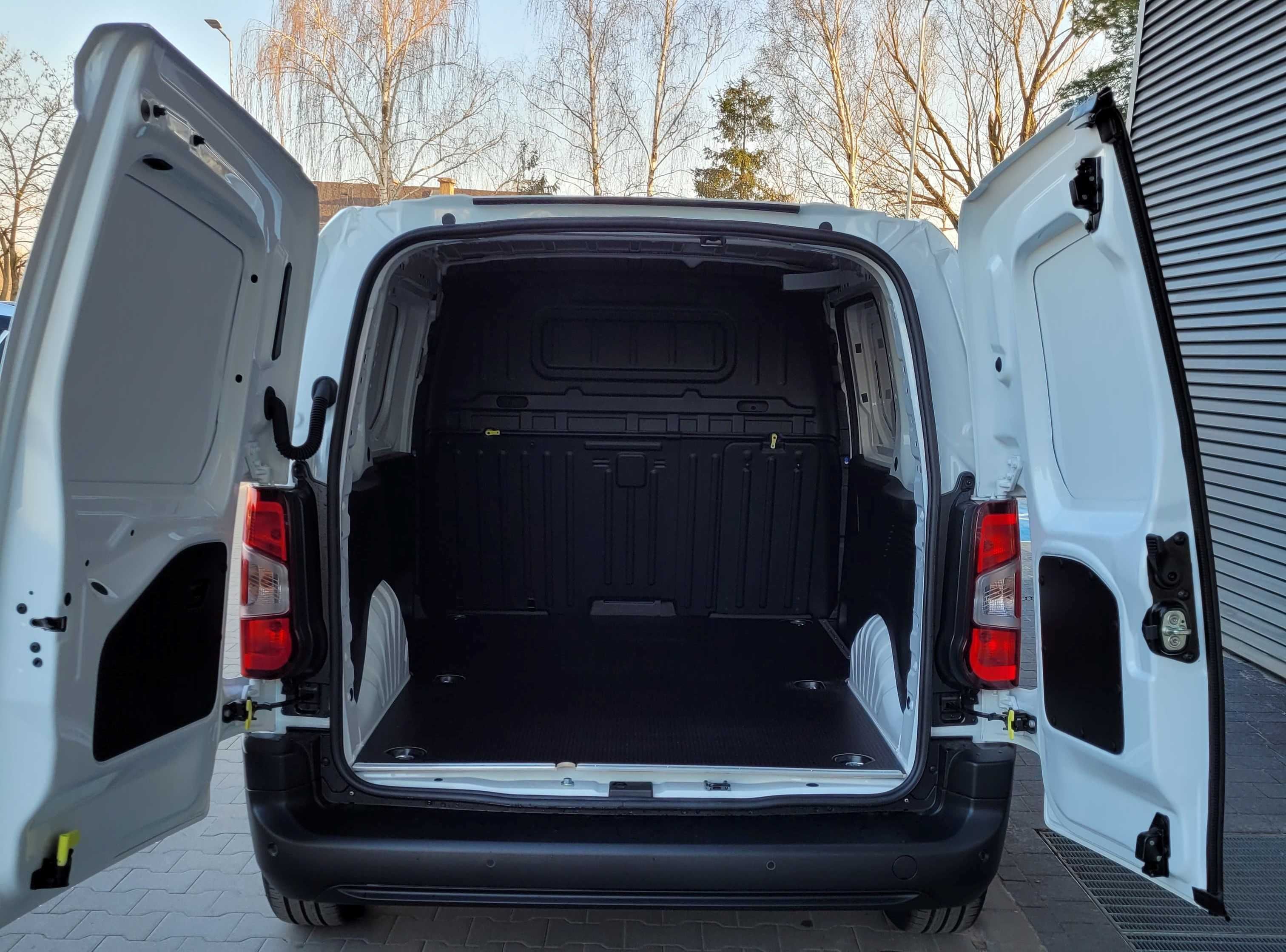 WYNAJEM bus Berlingo Partner Doblo dostawczy