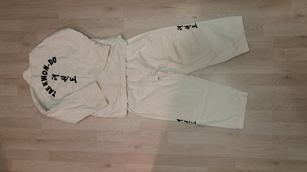 кімоно айкідо теквандо