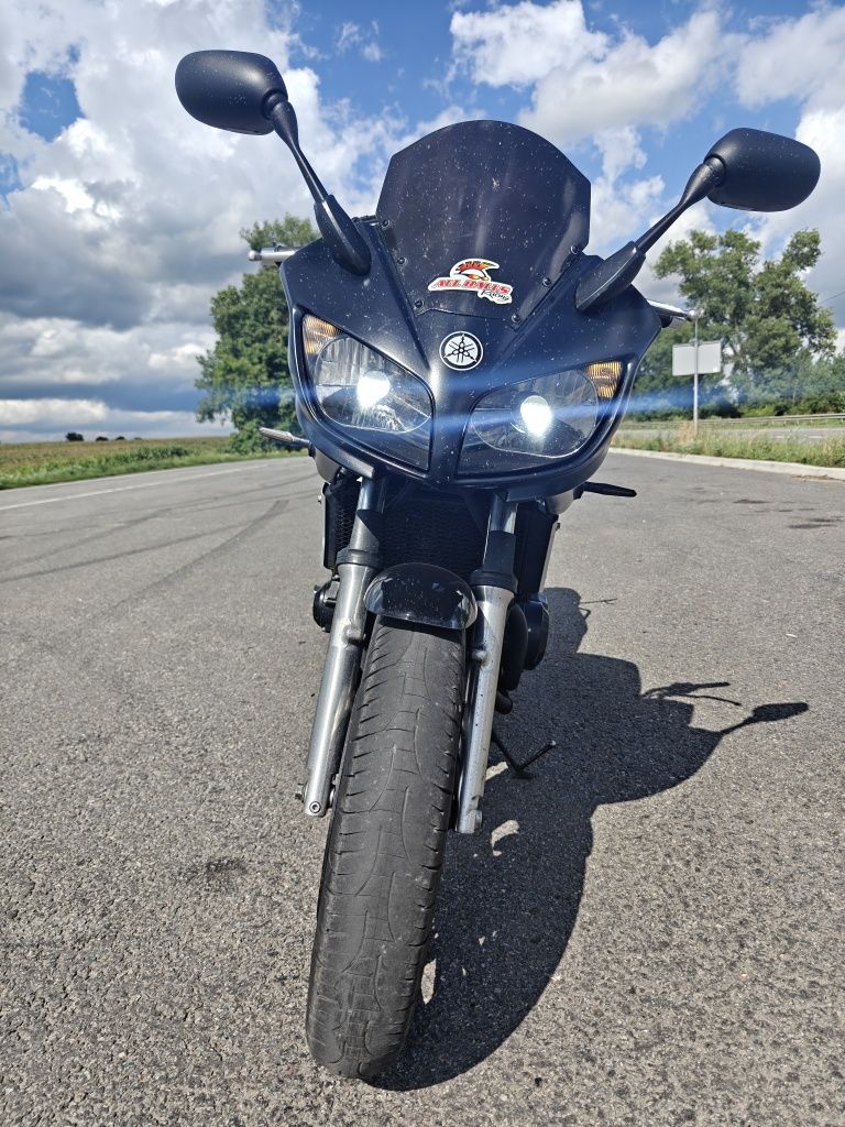 Yamaha Fazer FZS 600