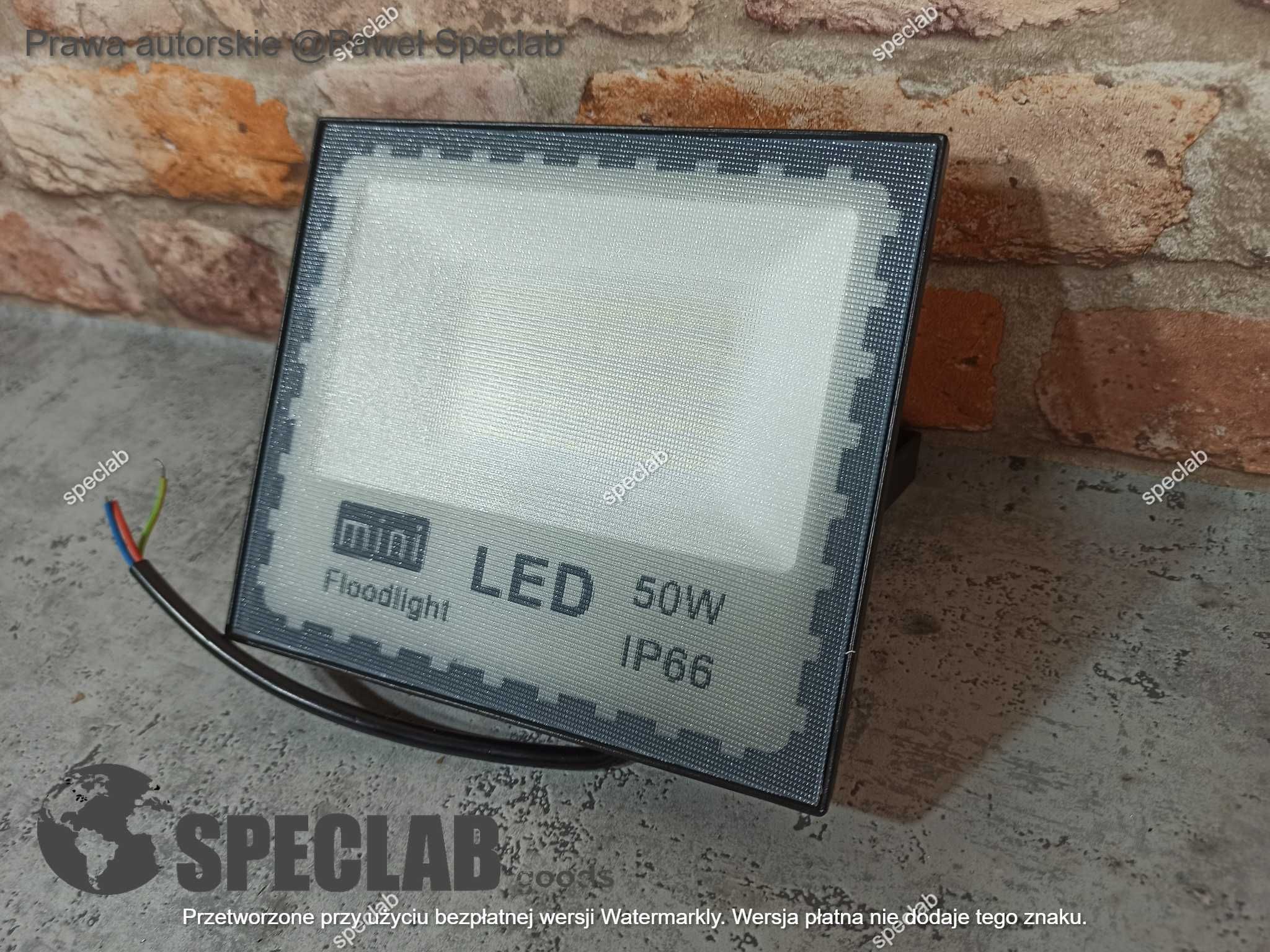 LED Naświetlacz 50W , klasa A