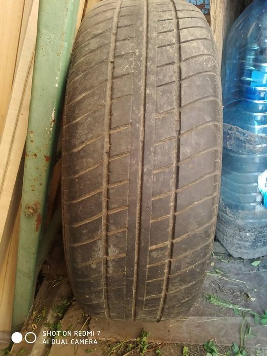 Продам літні  шини