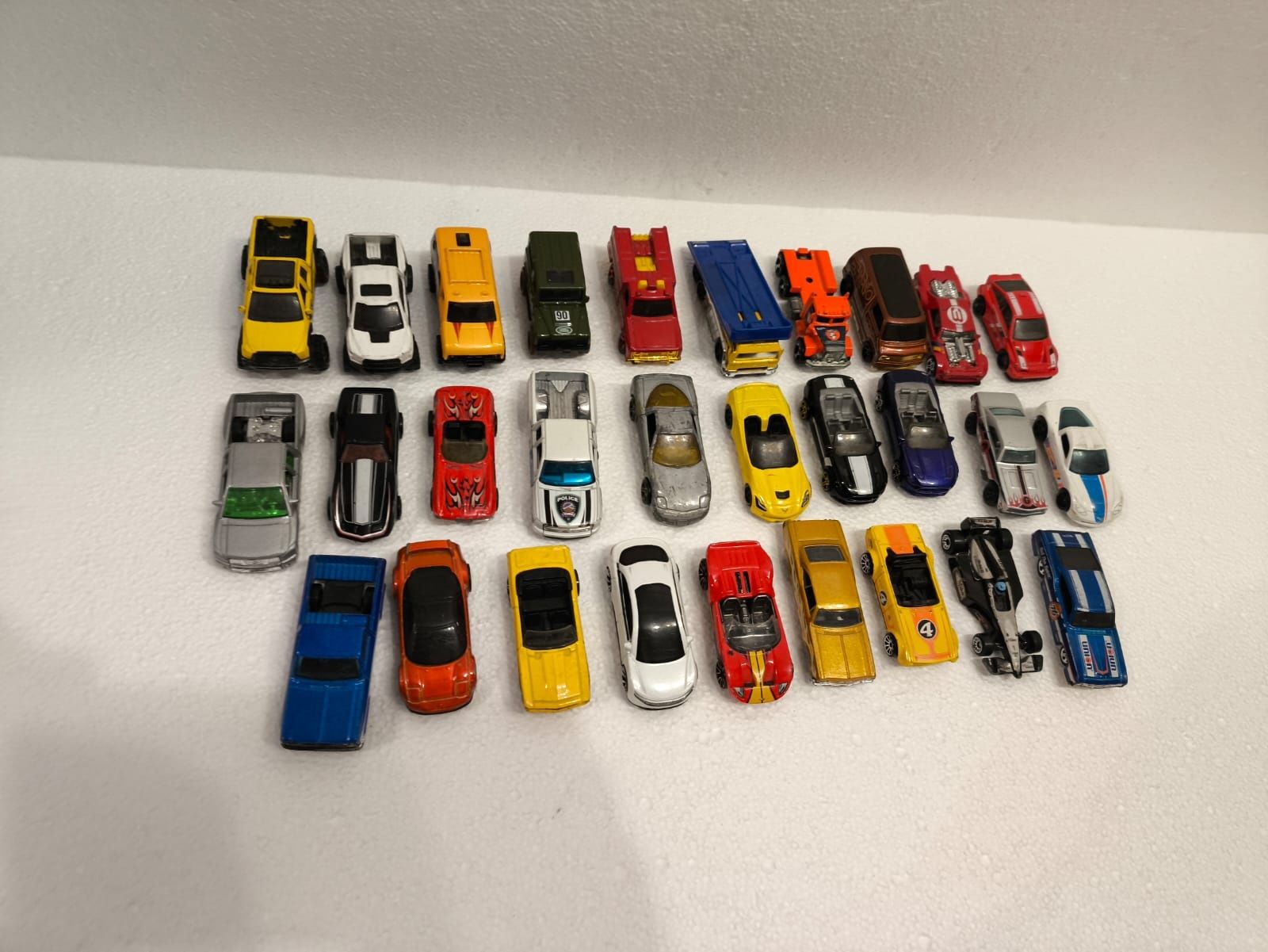 Hot wheels samochody