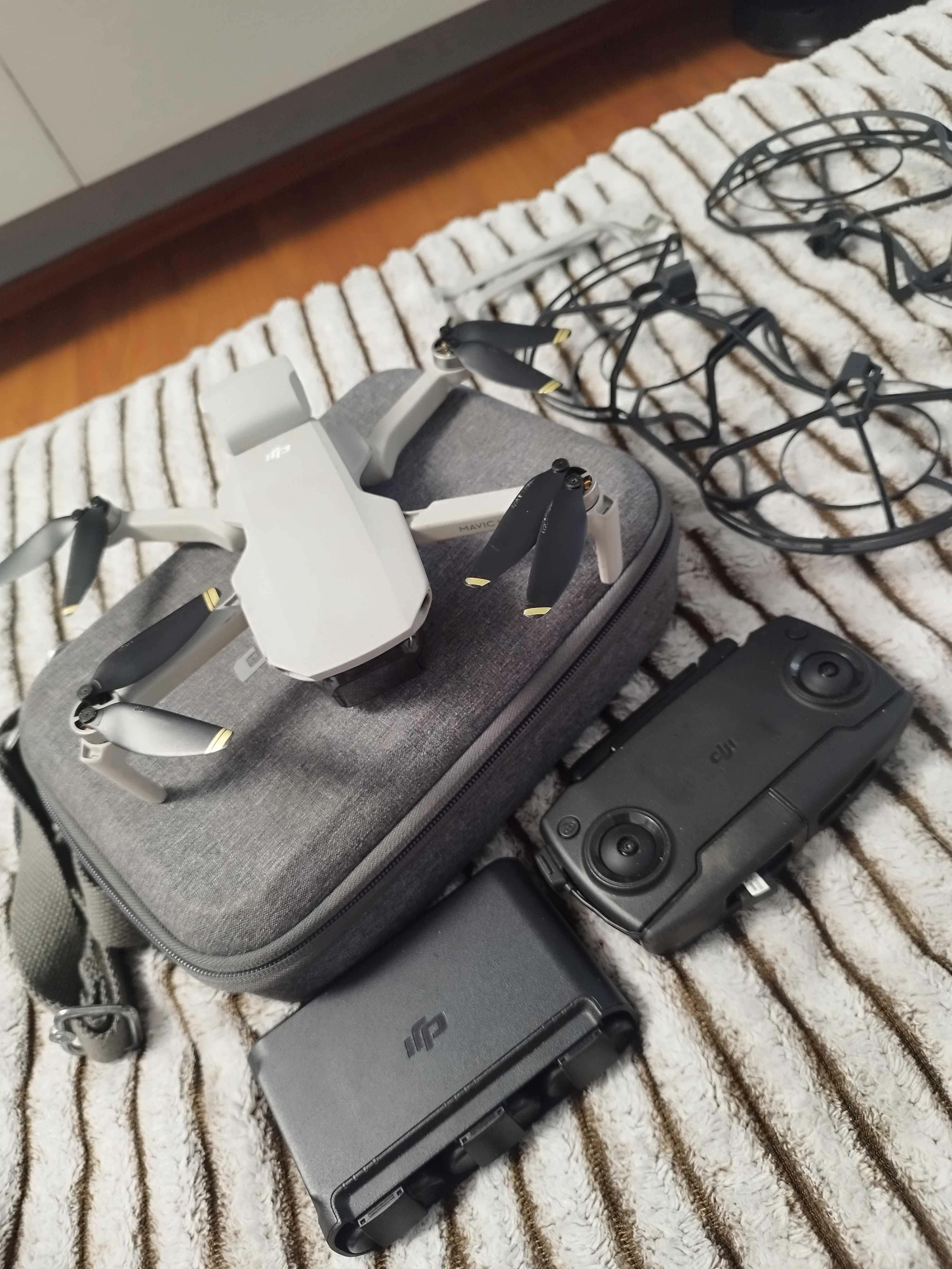 Квадрокоптер Mavic Mini Combo Accessories -05 (Дрон)