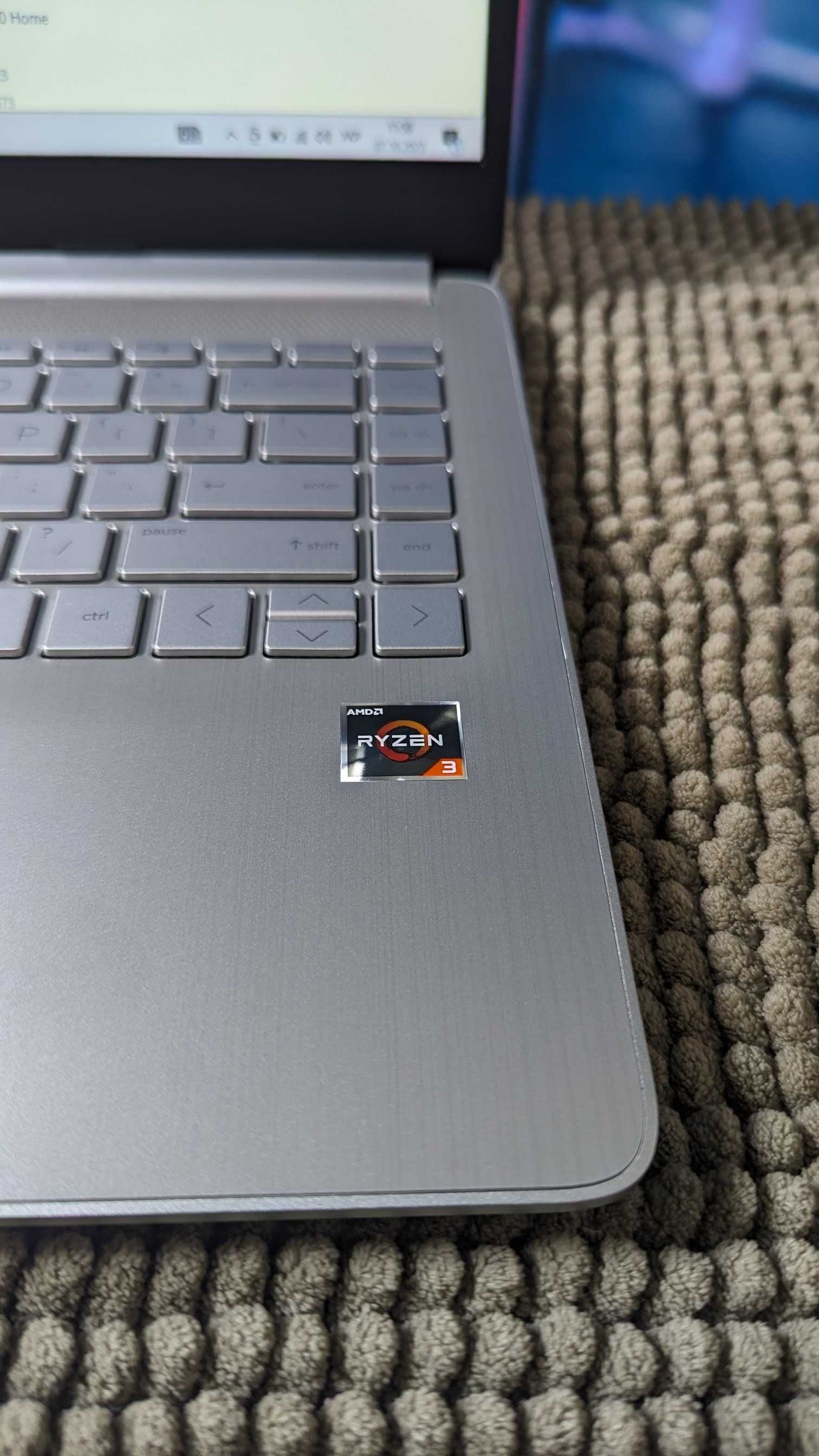 Ноутбук HP/ Ryzen 3 3250U/ 8GB/ SSD 256gb/ Radeon Vega 3 (2GB)