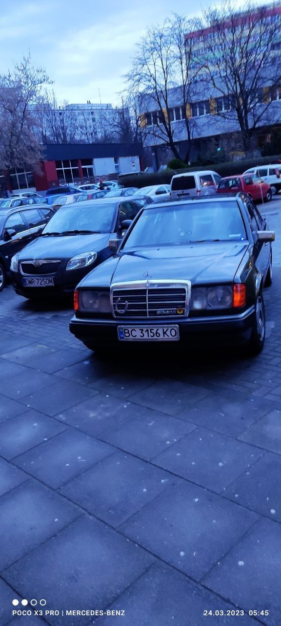 Продаж Мерседес W 124