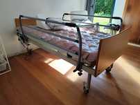 Cama articulada hospitalar eléctrica colchões e acessórios novos