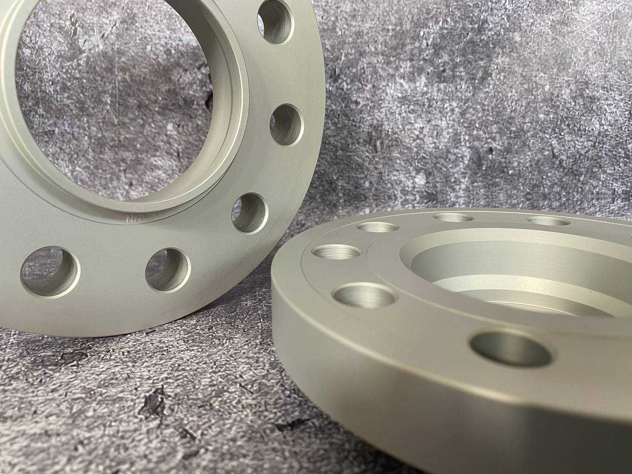 Колесные проставки для БМВ/BMW 20mm 5x120 72.6 GETMANN Без предоплат