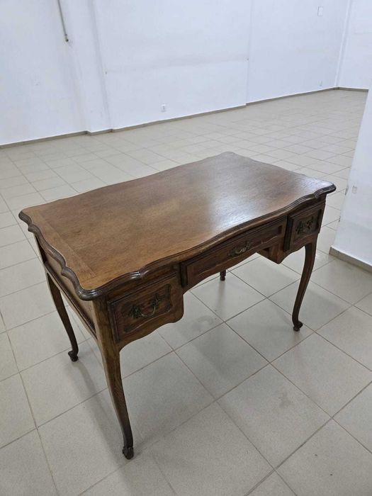 Biurko w stylu Ludwika XV. Transport cały kraj